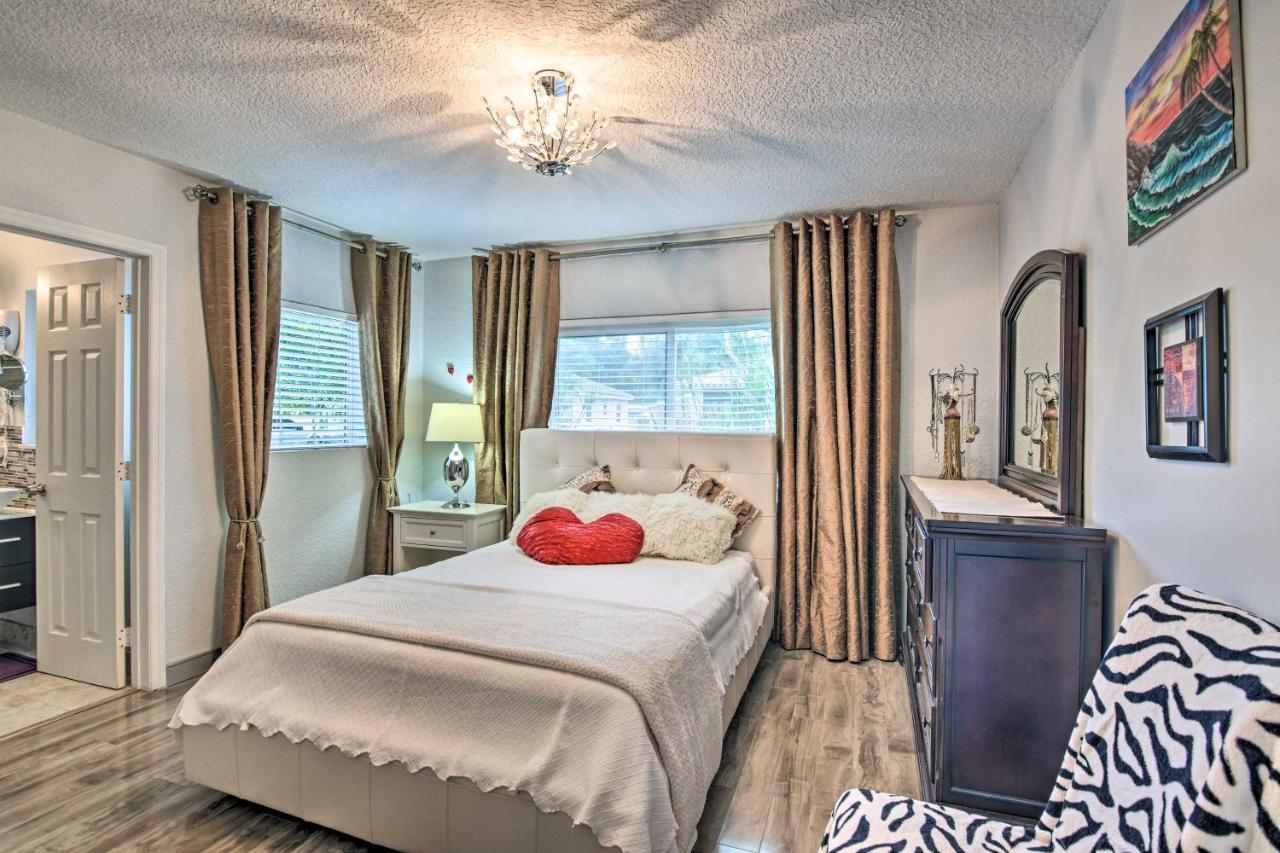 Shady And Eclectic Fort Lauderdale Dwelling With Yard! Ngoại thất bức ảnh