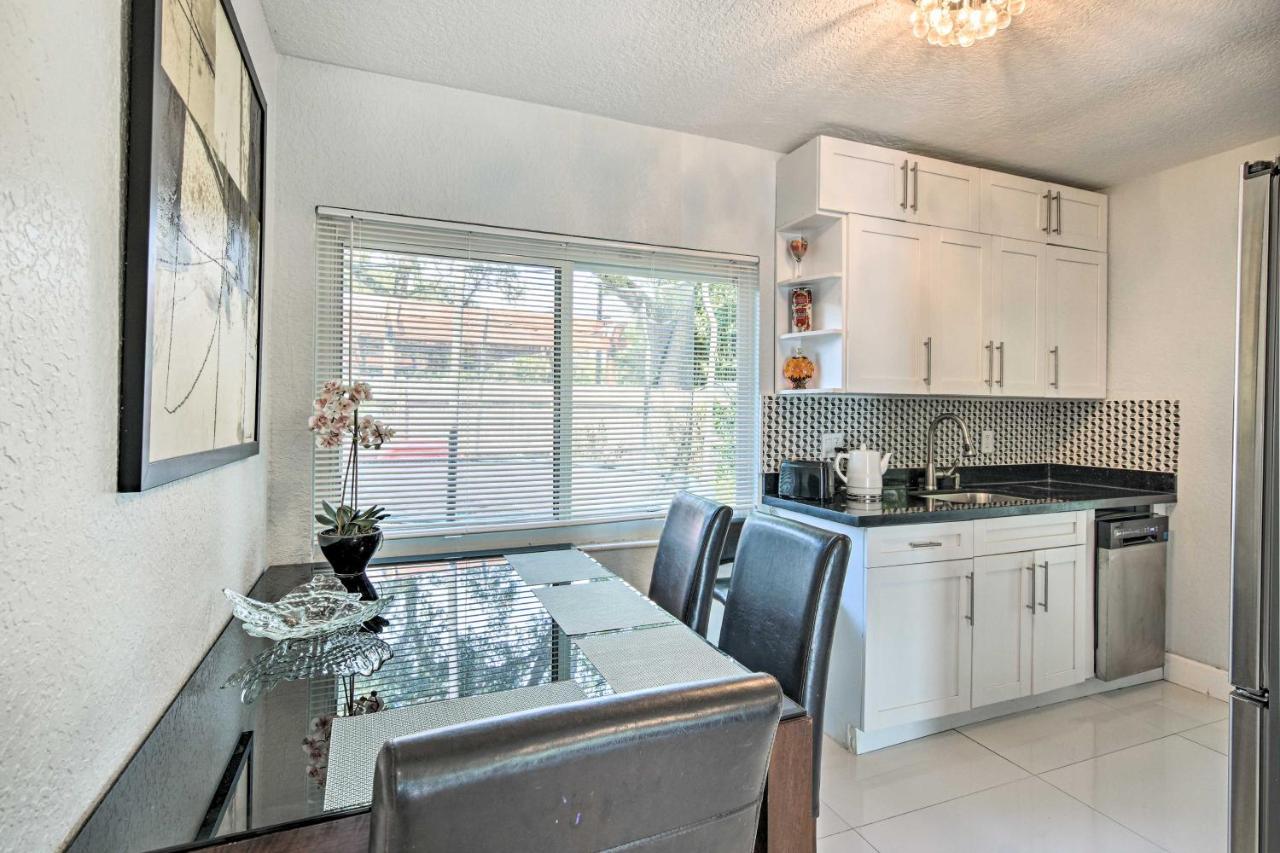 Shady And Eclectic Fort Lauderdale Dwelling With Yard! Ngoại thất bức ảnh